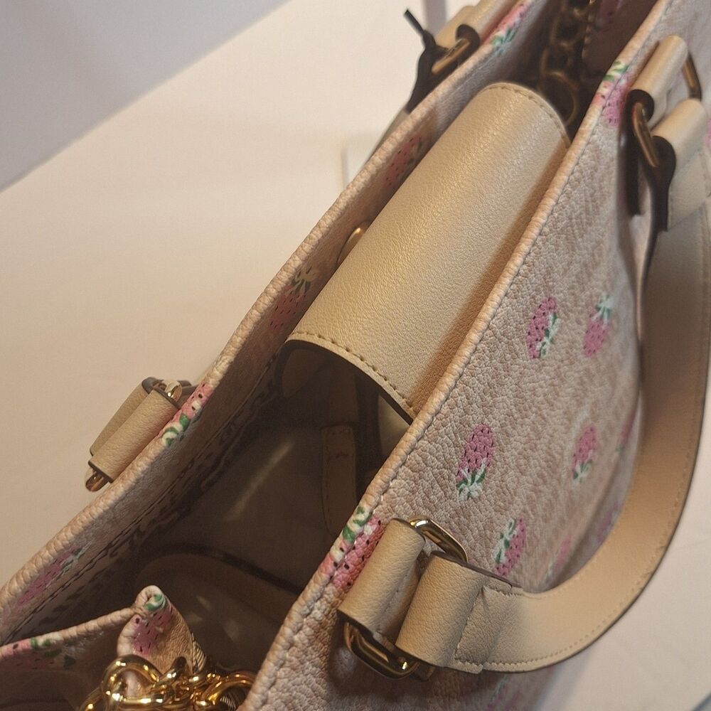 NWT Juicy Couture Berry Sweet Crossbody/Tote Handbag - Picture 7 of 9